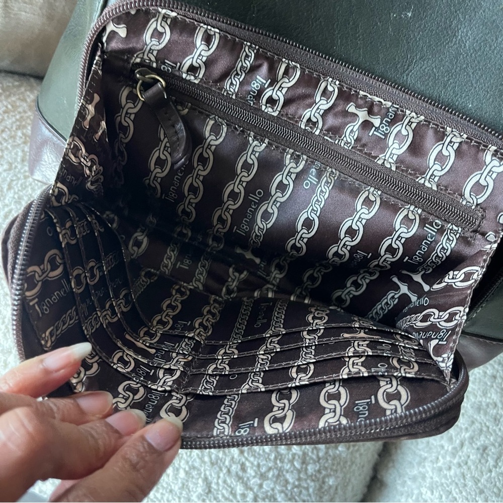 Tignanello Leather Crossbody Bag Green Brown Vintage Soft Leather - Picture 7 of 7